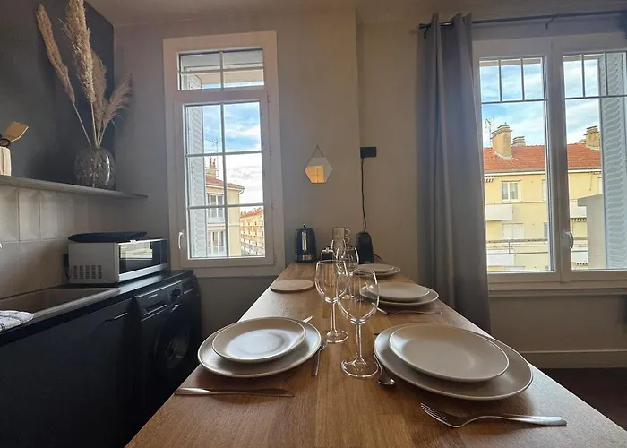 Le Petit Lyautey - Retro-chic Atmosphere *